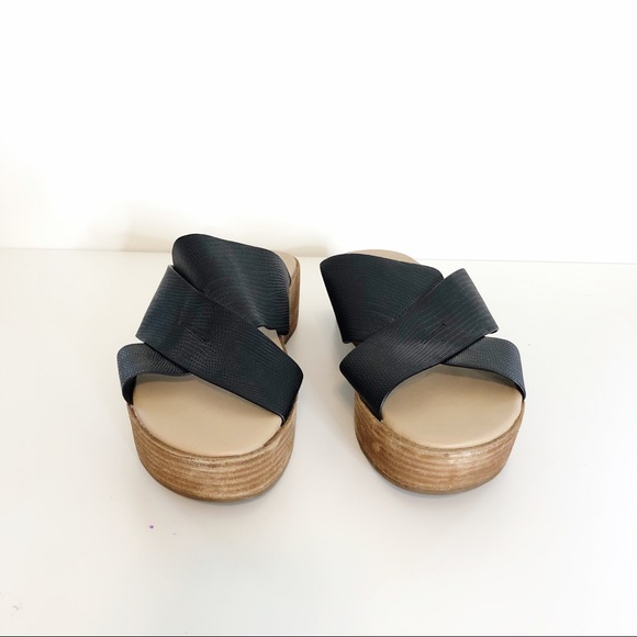 Coconuts by Matisse Study platform sandals - Picture 2 of 5